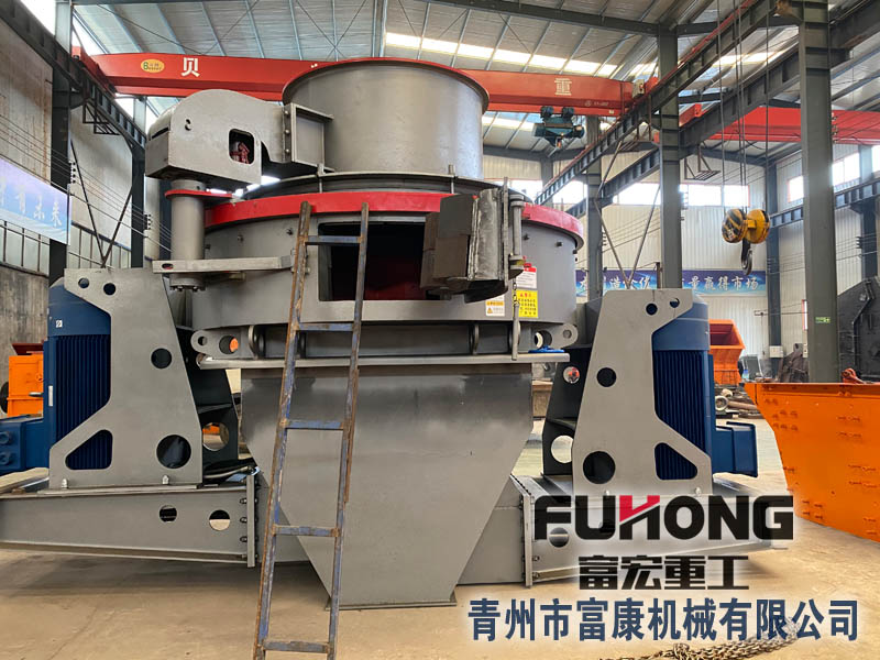 鵝卵石制砂機(jī)多少錢一臺(tái)？環(huán)保鵝卵石制砂機(jī)結(jié)構(gòu)組成
